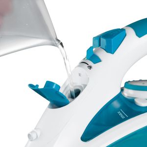 Russell Hobbs Steam Iron 2600W – Powerful Steam, Easy Glide