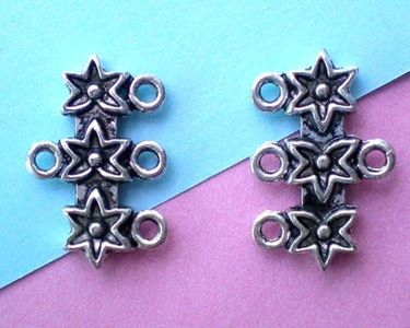 20pcs Tibetan Dark Silver Star Carved 3 to 1 Connector Charms 17mm ~Jewelry Making~