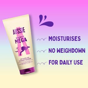 Aussie Mega Shampoo & Conditioner Set for Dry Hair, Vegan, XL Pack 675ml+470ml