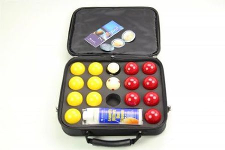 Super Aramith Pro Cup Pool & Nylon Ball Case Set S3740