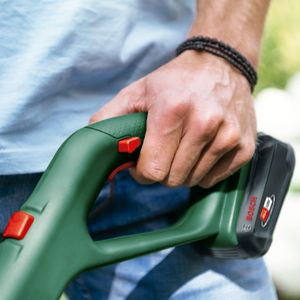 Bosch 18V Cordless Grass Trimmer – EasyGrassCut Lightweight