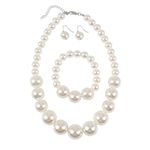 Borsgye Pearl Strand Choker Necklaces Pearl Statement Round Beads Necklace Bib Big Simulated Pearl Women's Faux Pearl Choker 20s Flapper for Brides Wedding Anniversary with Earrings and Bracelet