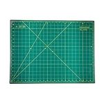 The Quilted Bear Cutting Mats - Sewing & Quilting Self Healing Cutting Mat 18" x 24" (A2) with 60 & 45 Degree Angle Markings - Your Choice of Four Colours! (Green)