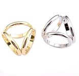 2PCS Women Lady Girls Simple Fashion Three Rings Scarves Buckle Scarf Clip Scarf Ring Wrap Holder Clamp Silk Sarf Clasp for Clothing Neckerchief Shawl Golden Silver Set