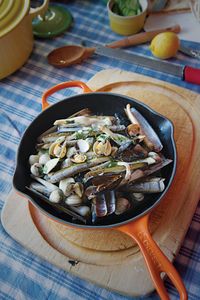 Le Creuset Cast Iron Skillet, 23cm – Durable Frying Pan
