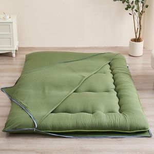 Zelladorra Futon Mattress Cover, Zippered Japanese Floor Mattress Cover, Machine Washable (Green, Queen)