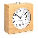 Navaris Analogue Wood Alarm Clock - Retro Table Clock with Square Design Snooze Function and Clock Face Alarm Light - Natural Wood in Light Brown