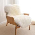 Woolous Genuine Sheepskin Rug 105x70cm Large New Zealand Wool Rugs Extra Thick Warm Fluffy White Rug for Living Room, Sofa, Settee as Sheep Skin Cushion