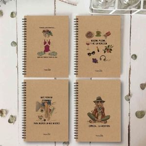 HappyMots Pack Agenda Personal Bloc de notas| 4 Cuadernos A5 - Libretas bonitas Kraft | Viene en una bonita caja de regalo, lista para entregar | Cuadernos de notas | Diario de Viaje