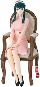 BanPresto - Spy x Family - Family Photo Figure - Yor Forger Statue