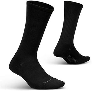 Feetures Everyday Max Cushion Crew Sock for Men - Moisture-Wicking Socks - Black, M (1 Pair)