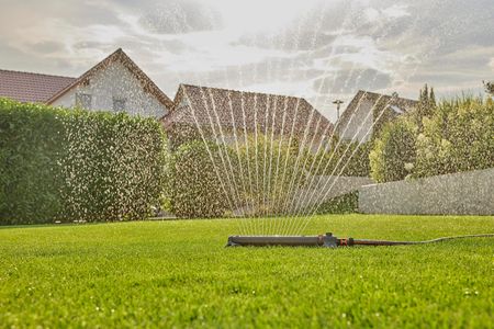 Gardena AquaZoom L Rectangular Sprinkler – Adjustable Range 28–350 m², Metal Filter