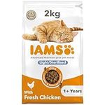 IAMS for Vitality Sterilised cat food - Dry food for sterilised/ castrated cats from 1 year with fresh chicken, 2 kg (Packing May Vary)