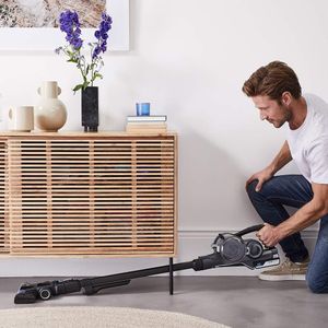 Vax Blade 4 Cordless Vacuum Cleaner – Lightweight, Bagless