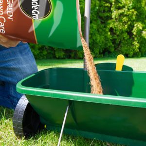 Miracle-Gro Autumn Lawn Fertilizer – 360m² Coverage