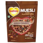 Saffola Muesli Choco Crunch with Flavour Pops, 450 gm | 15 in 1 Fruit and Nuts, Seeds, Millet & more | Cereals for breakfast with wholegrain, protein, fibre