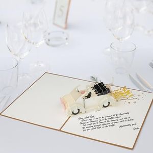 AIYONG Tarjeta de Boda Pop-Up – Pareja de novios en el coche de la boda – Tarjeta felicitación 3D para regalo matrimonio o luna de miel, Tarjeta de regalo emergente con sobre
