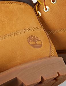 Timberland Men’s 6-Inch Waterproof Boots, Wheat Nubuck – Size 8 UK