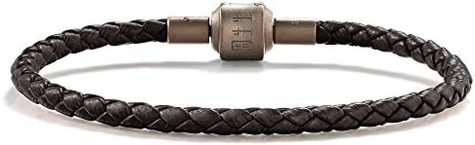 CHOW SANG SANG Charm Bracelet for Women (Dark Brown, 19) G1135