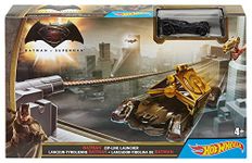 Hot Wheels DPL88 v Superman Dawn of Justice Batman Zipline Launcher Trackset, Gray, Blue, Yellow