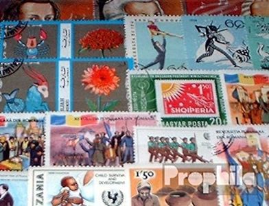 All World 500 Different Stamps (Stamps for Collectors)