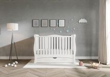 Viculii GILBERT Baby Sleigh Cot Bed with Drawer and Mattress 140x70x10cm | 3 in 1 Large White Cot Bed Converts to Toddler Bed Junior Bed