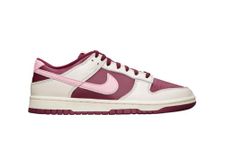 Nike Dunk Low Retro Prm Valentine's Day (2023) Style Code: DR9705-100, Kleur Als Op Photos, 10 UK