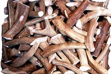 Big Dog Antler Chews Premium Deer Antler Pieces - by - Antlers by the Pound, One Pound - Six Inches or Longer - Medium, Large and Xl - Happy Dog !