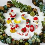 Moira 16 pcs Christmas Theme Miniature Decoration Items for Shops, Cake toppers Plants, Terrariums, Doll Houses, Fairy Gardens