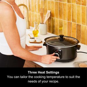 Morphy Richards 3.5L Slow Cooker – Compact Electric Pot