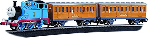 Bachmann HO 00642 Deluxe Thomas The Tank Engine with Annie and Clarabel Set Including E-Z Track