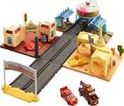 Mattel Disney and Pixar Cars On The Road Radiator Springs Tour Toys, Playset with 2 Toy Cars & Light-Up Countdown, Includes Lightning McQueen & Mater Truck