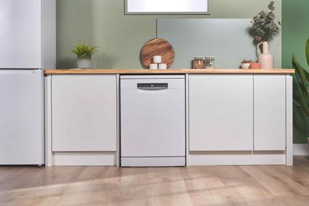 Bosch Series 6 Freestanding Dishwasher, 60cm, 14 Place, White – Quiet, Zeolith Drying