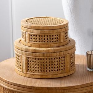 HuiDao Rattan Decorative Box, Boho Decorative Boxes with Lids, Set of 2 Round Farmhouse Wicker Storage Box, Natural Woven Cane Bins for Home Decor