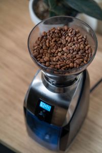 Baratza Virtuoso+ Coffee Grinder – Conical Burr, Adjustable Grind