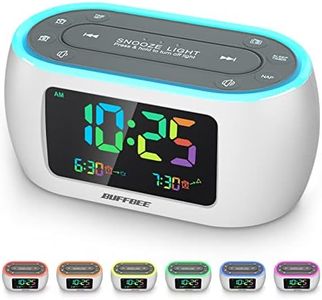 BUFFBEE Radio despertador con números multicolor arcoíris, luz nocturna de 7 colores con opción de encendido/apagado, alarma doble, regulador de intensidad y cargador USB, radio FM para dormitorio,