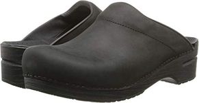 Dansko Mens Nursing Shoes