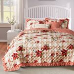 Greenland Home Wheatly Modern Farmhouse Quilt Set with Ruffles, 3-Piece Full/Queen, Truffle