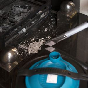 Ovation 15L Ash Vacuum Cleaner – High Capacity for Fireplace & Stove