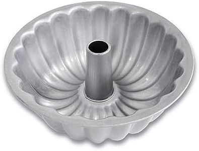 USA Pan Global Bakeware Scalloped Tube Cake Pan