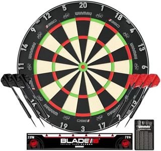WINMAU Blade 360 Triple Core Carbon Dartscheiben Set – Professionelle Winmau Dartscheibe Steeldart aus Sisal mit Zwei 19 g Darts, schwarzen und roten Flights, Checkout Karte und Zubehör