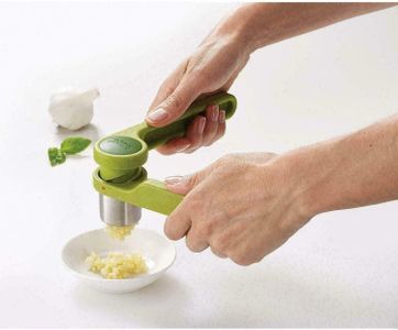 Joseph Joseph Helix Garlic Press – Green Stainless Steel