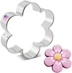 Ann Clark Cookie Cutters Scalloped Edge Flower Cookie Cutter, 3.75"