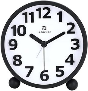 Lafocuse Reloj Despertador Analógico Silencioso con Función Snooze, Metal Negro Numeros Grandes 3D con luz Nocturna, Reloj de Mesa Moderno para Mesilla Dormitorio 10.5cm