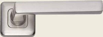 Architectural Hardware Howdens Bertelli Como Lever On Square Rose Door Handles Brushed Satin Nickel