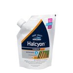 TotalBoat Halcyon Marine Varnish - Water Based Polyurethane Wood Finish for Interior and Exterior Use (Clear Amber Gloss, Pint)