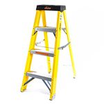 Vaunt Fibreglass Step Ladder 4 Tread 1.11m