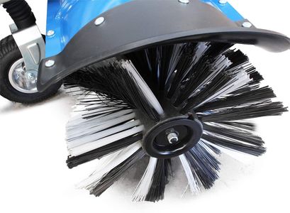 Hyundai Petrol Yard Sweeper – 100cm Wide Outdoor Cleaning Machine