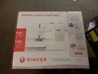 Singer 7285Q Patchwork™ Sewing and Quilting Machine New In Box.