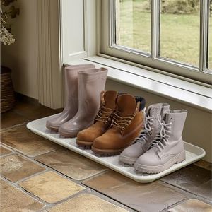 Navaris Bac à Chaussures - Plateau Range Chaussures et Bottes - Bac de Rangement de Chaussure en Plastique - Plateau Pratique et Élégant - Dimensions 78 x 38 cm
